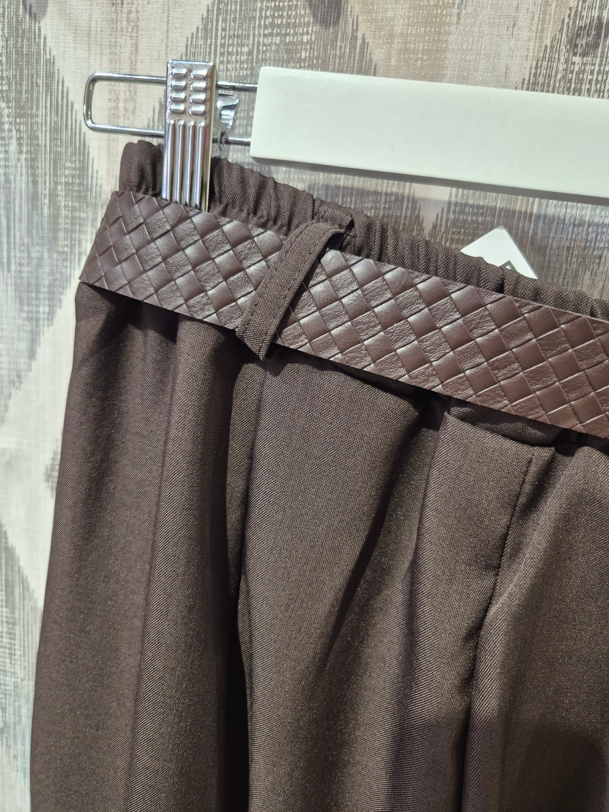 Pantalón cropped
