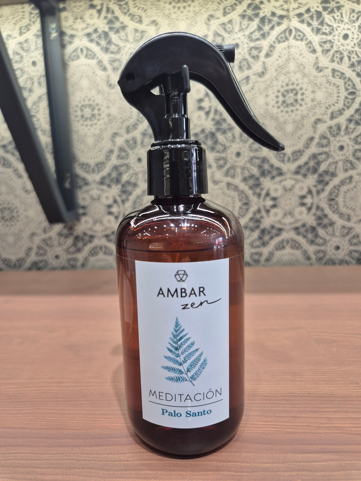 Ambientador en spray para hogar palo santo