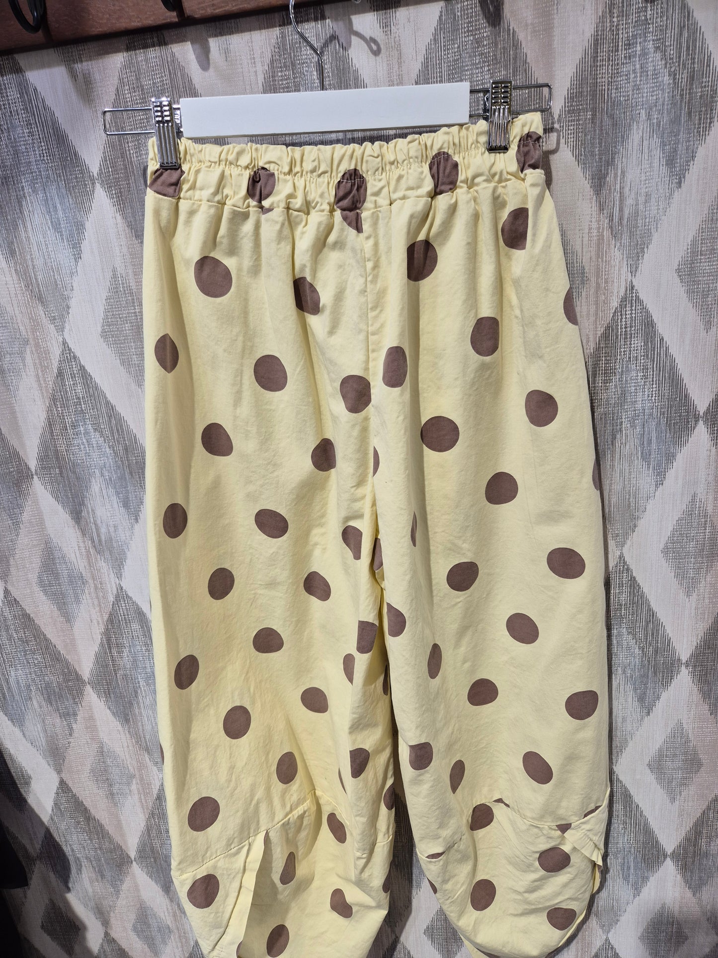 Pantalón topos