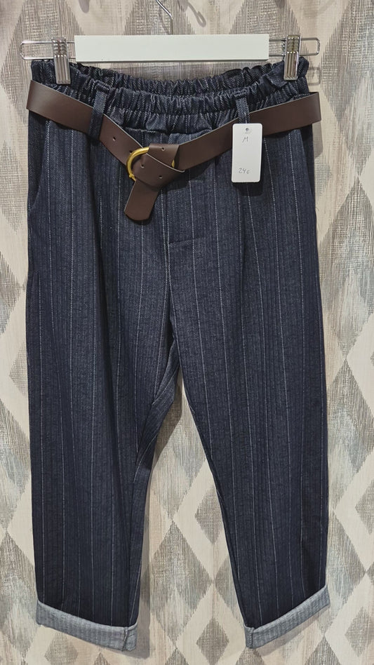 Pantalón de rayas