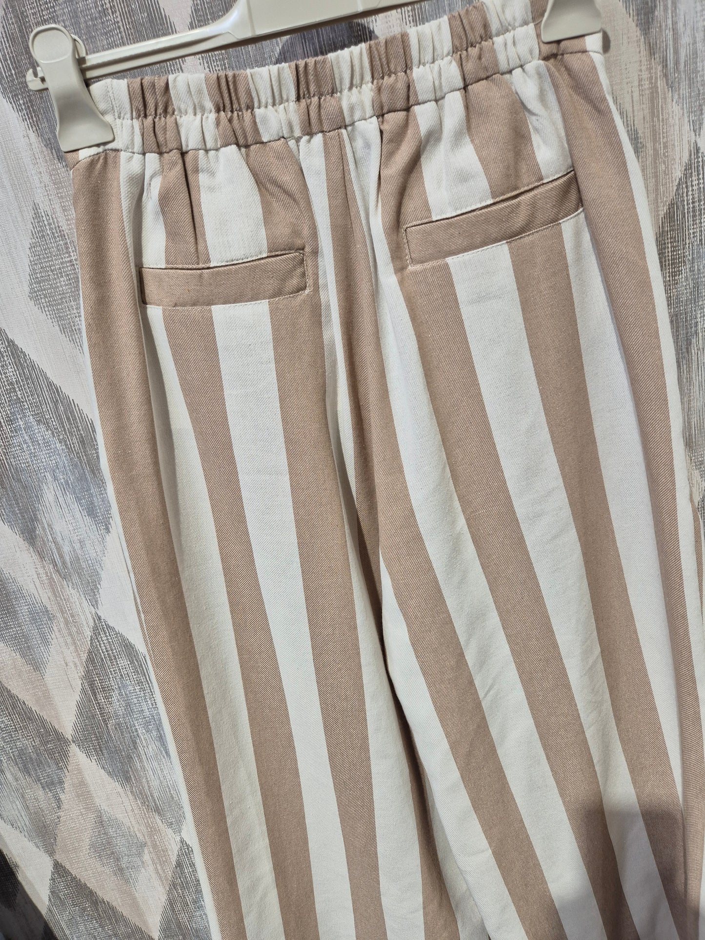 Pantalón rayas