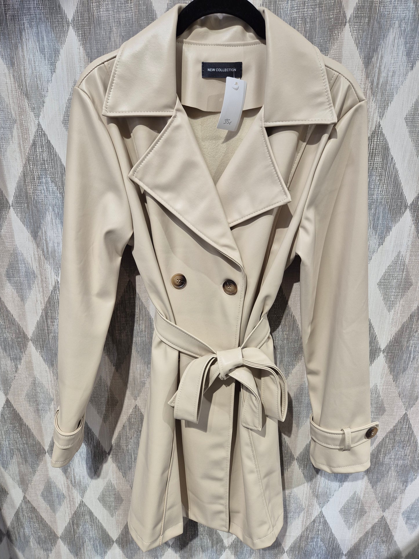 Gabardina efecto piel