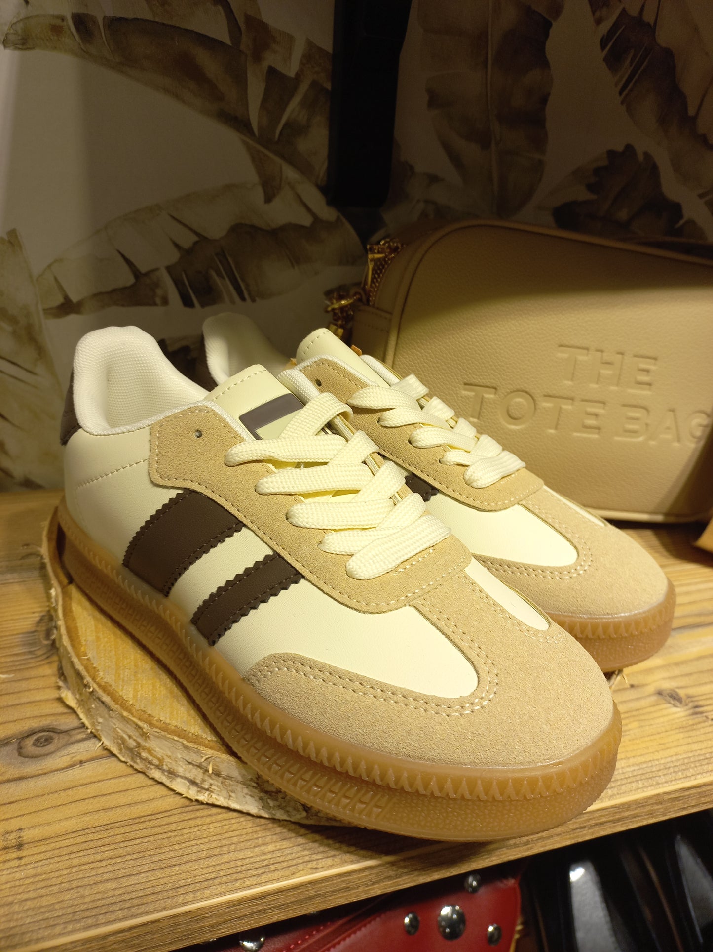 Zapatilla Retro