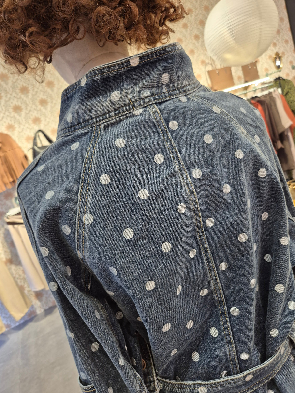 Chaqueta vaquera lunares