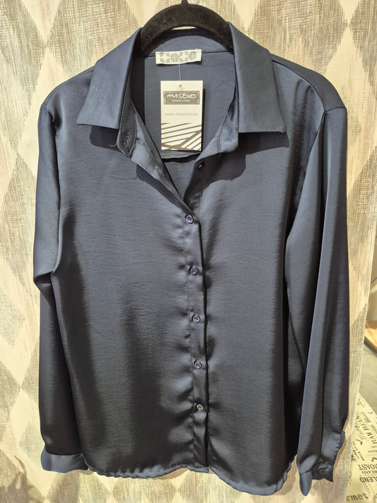 Blusa de satén