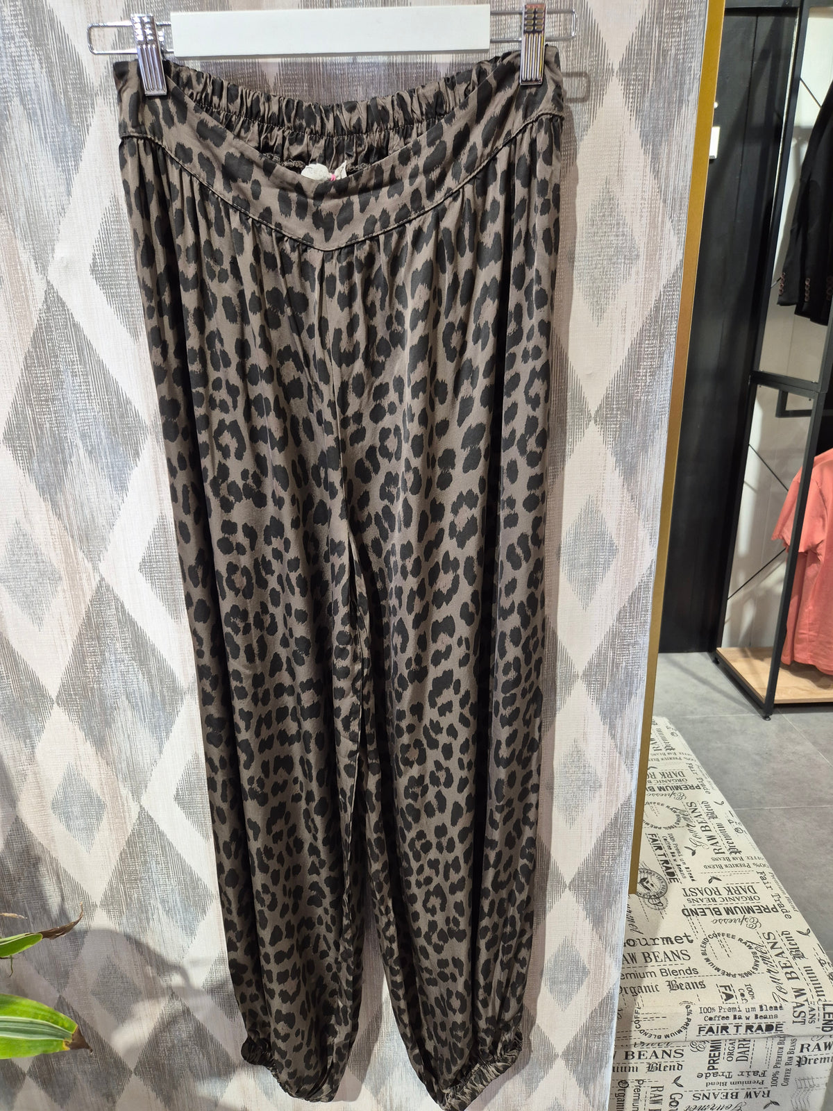 Pantalón bombacho print